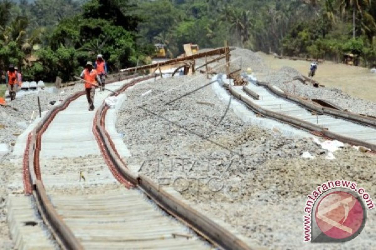 KERETA API TRANS SULAWESI