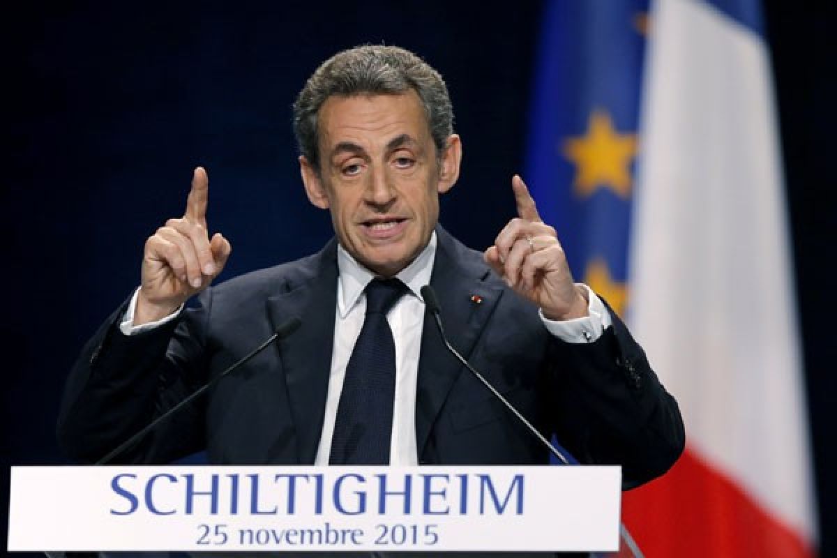 Nicolas Sarkozy ditangkap karena didanai Moamar Kadhafi