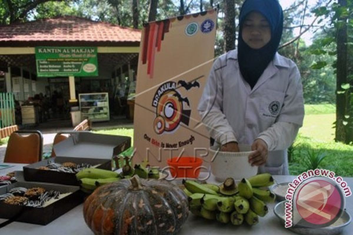  Ingin Cicipi Donat Dari Kulit Pisang?