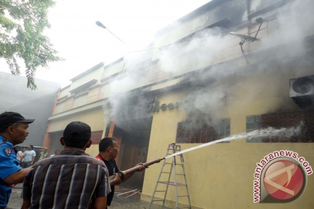 Kerugian Kebakaran Rumah di Bojonegoro Rp350 juta