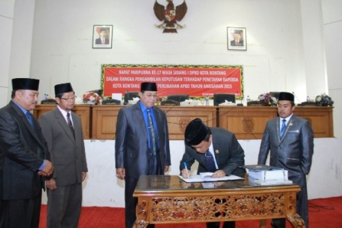 DPRD Bontang Setujui APBD Perubahan 2015