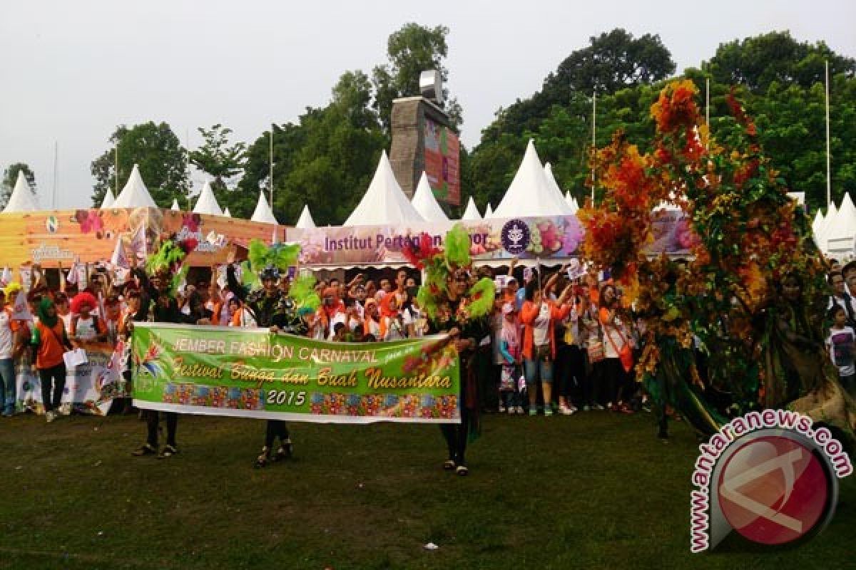 Festival Bunga Buah Nusantara Libatkan 10.000 Peserta