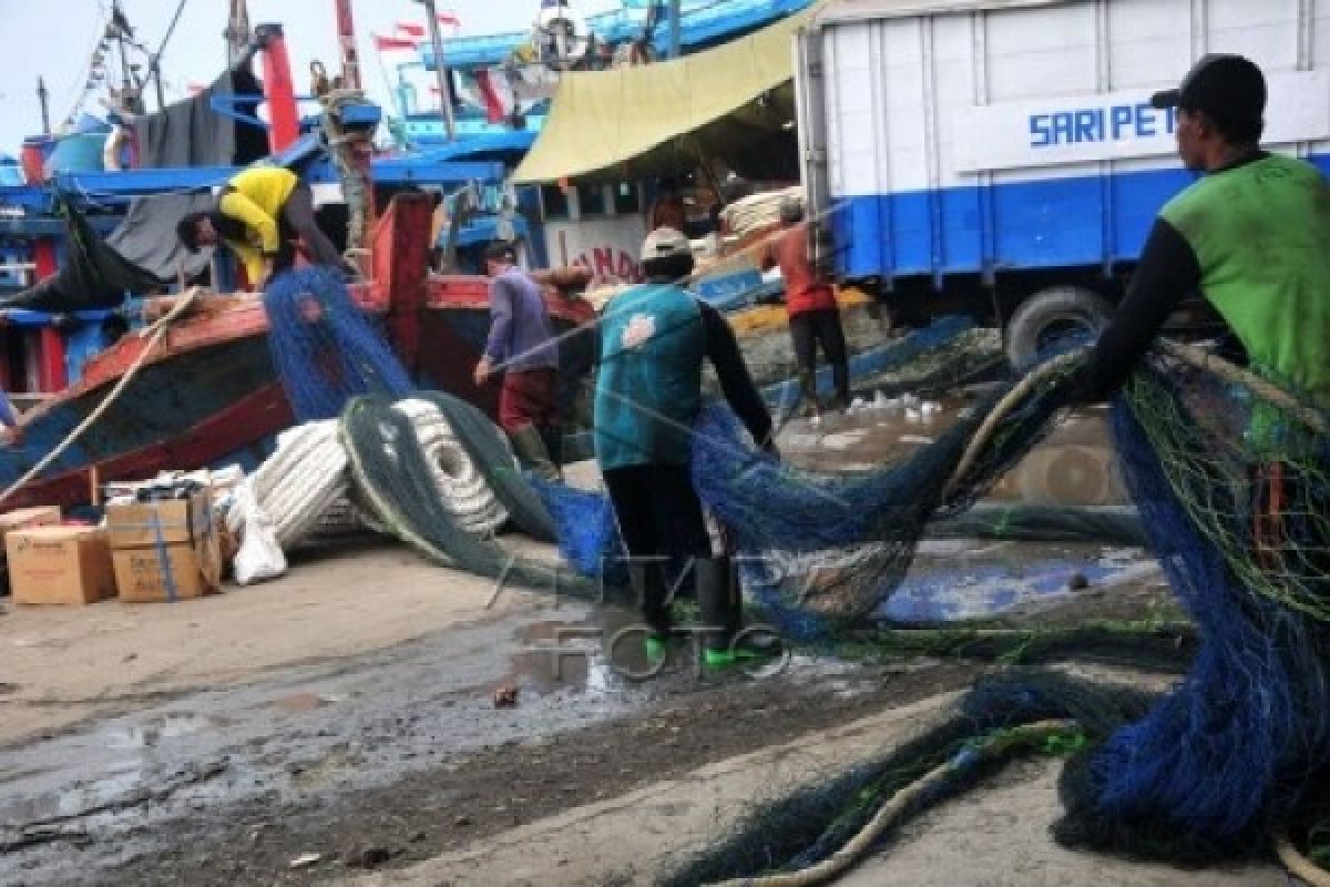 Sulit Perpanjang SIPI, Nelayan Banyak Tak Melaut