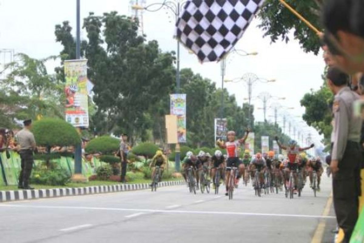 Pembalap Malaysia Rajai TdS 2015