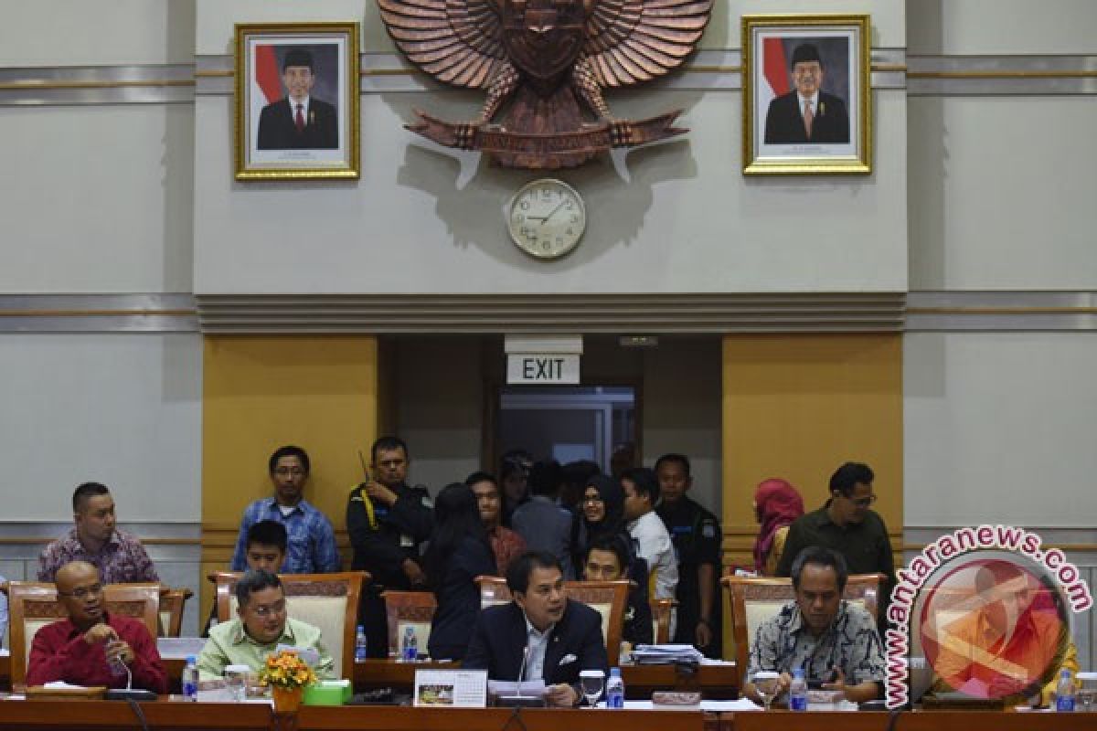 DPR putuskan uji kelayakan calon pimpinan KPK
