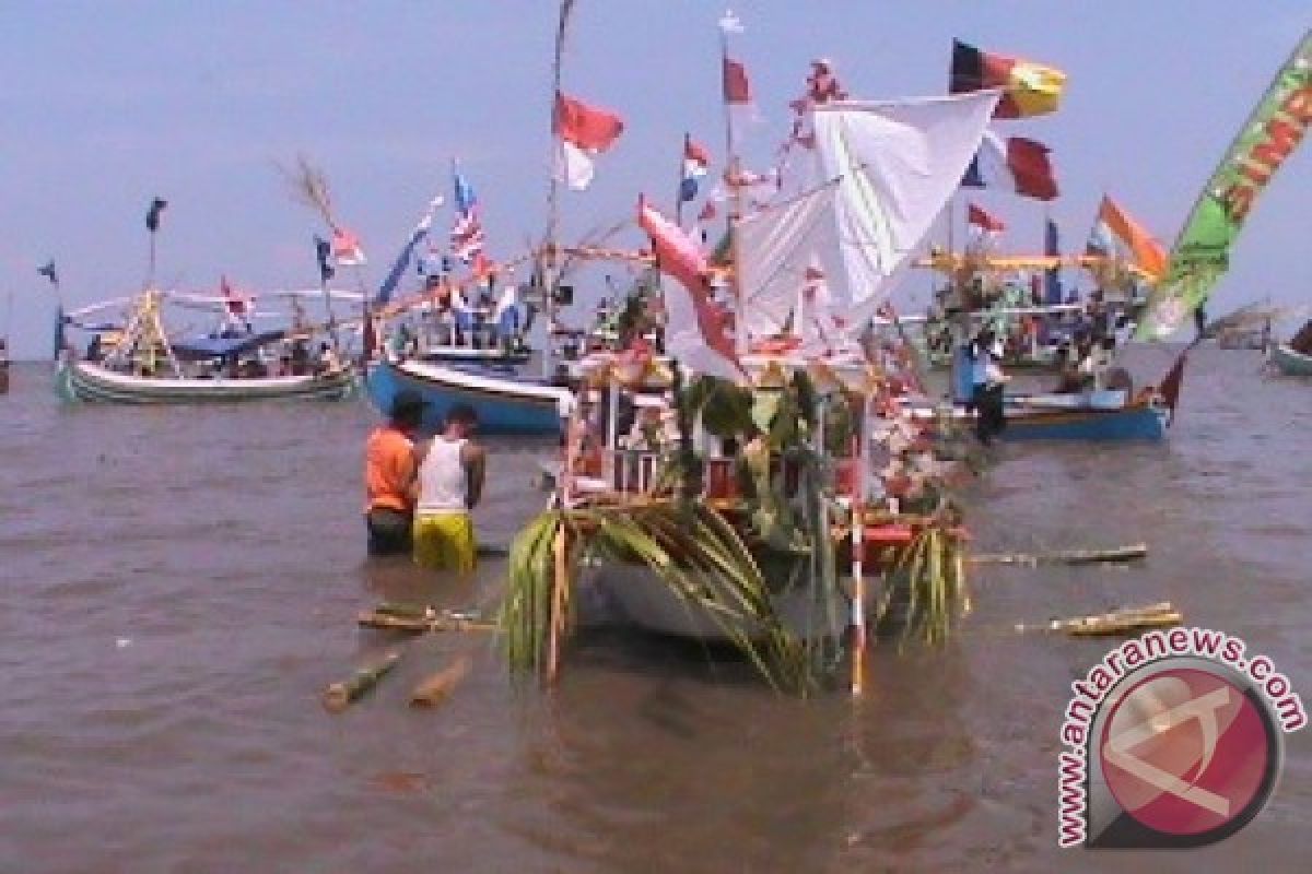 Nelayan Probolinggo Lestarikan 