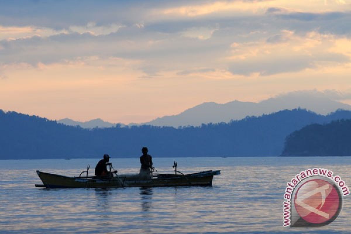 Three fishermen from Jayapura held in PNG