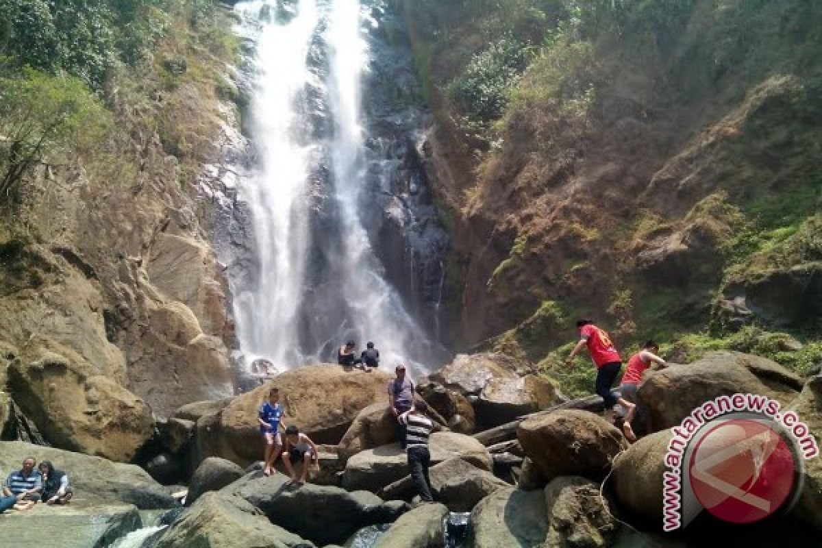 Pejabat: Jasa pariwisata andalan tingkatkan kunjungan Wisatawan