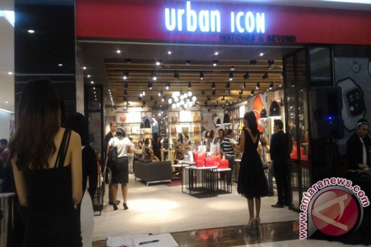 Urban Icon hadir di Manado dengan produk jam dan tas  