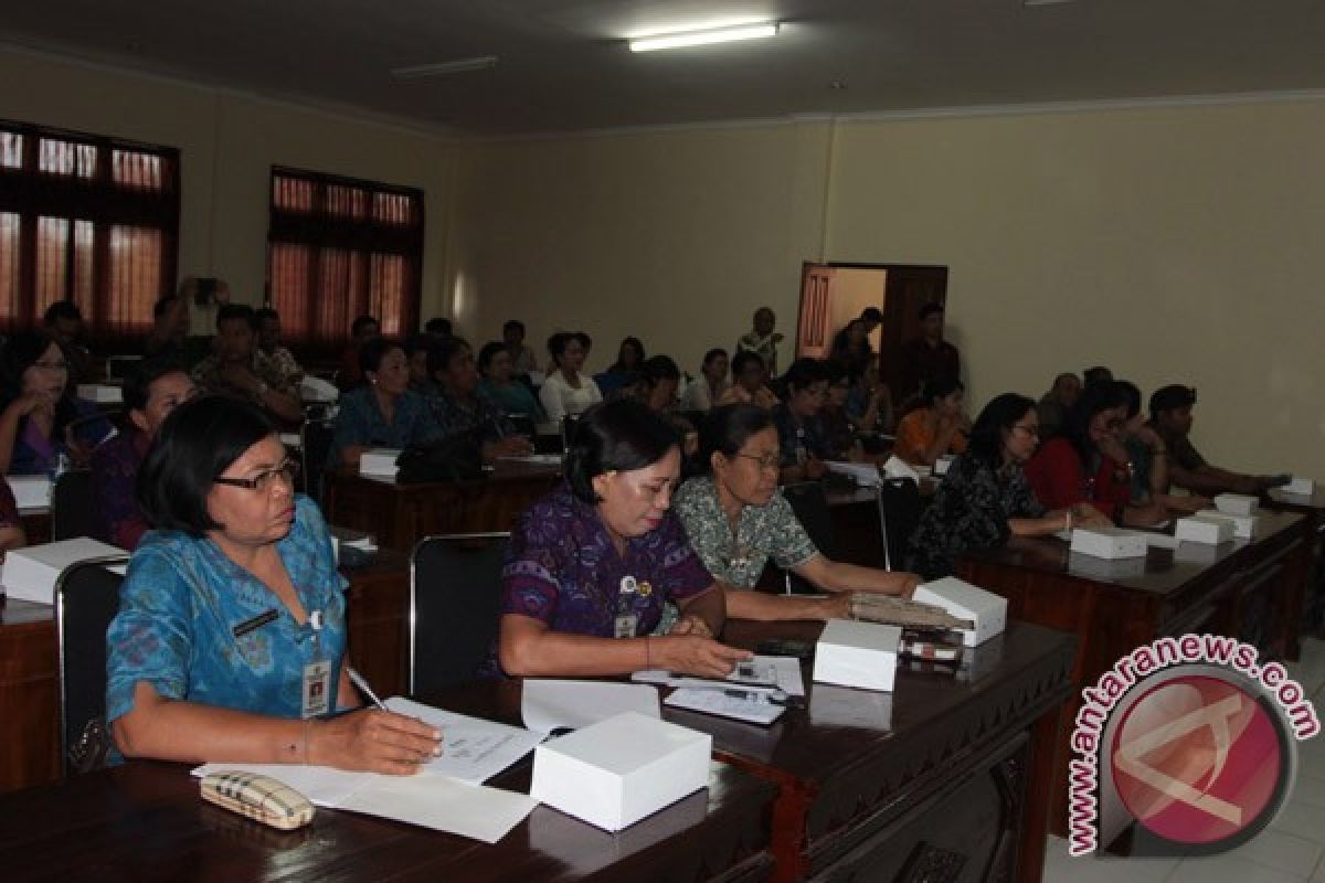 Usaha Sarana Banten Hasilkan Rp1,5 Juta