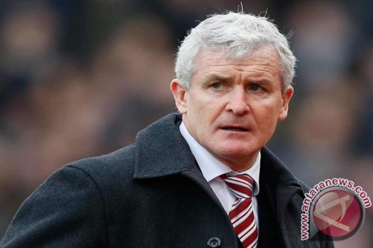 Stoke pecat Mark Hughes usai terdepak dari Piala FA