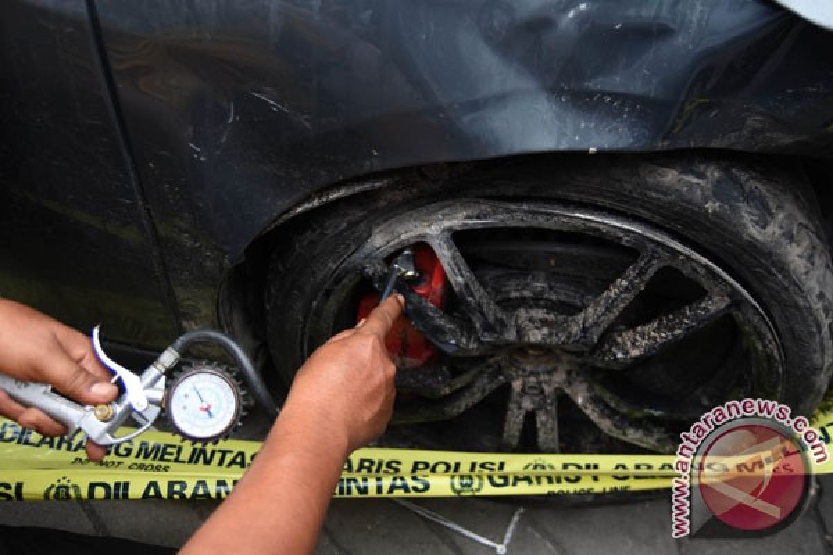 Mobil tabrak kerumunan orang rayakan Lebaran di Newcastle, enam terluka