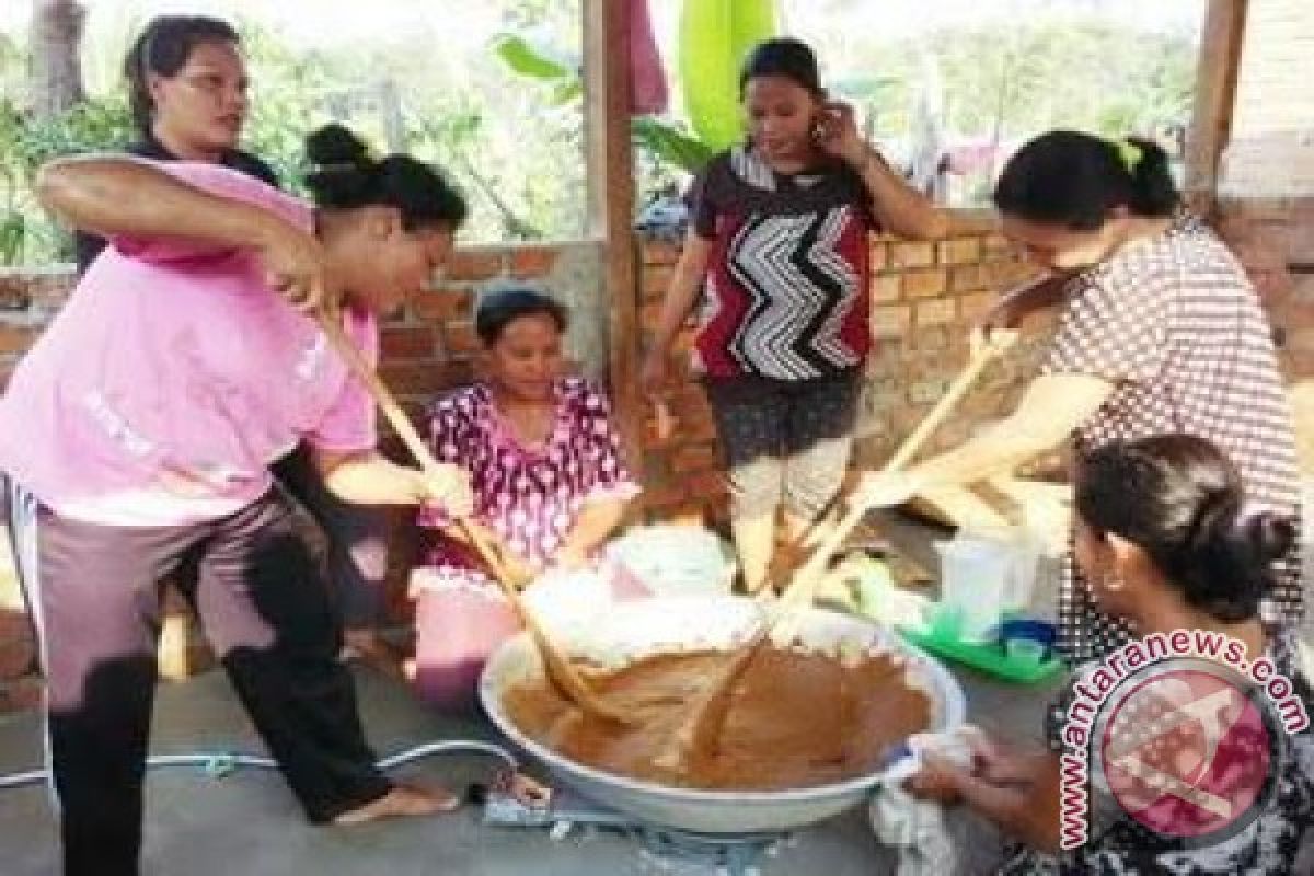 Menyulap makanan ringan menggunakan bahan biji karet