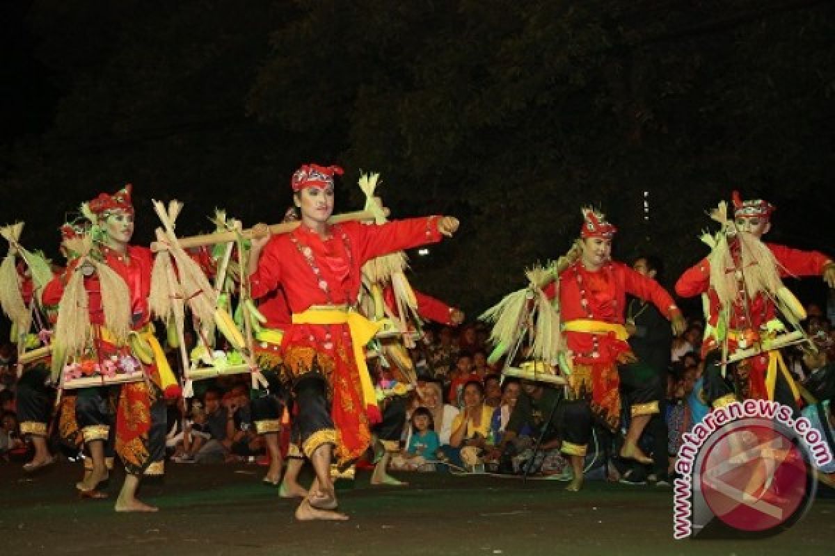 Sejumlah Daerah Meriahkan Festival Kuwung Banyuwangi