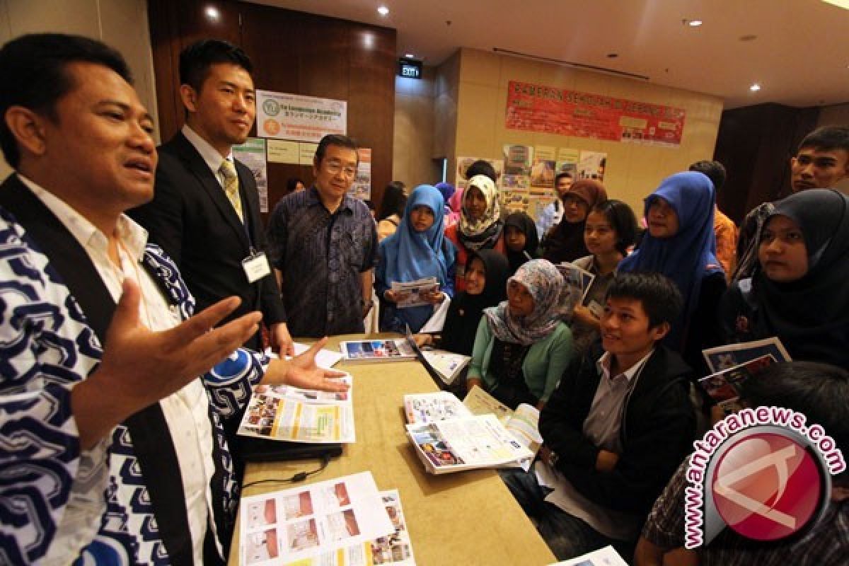 Jepang tawarkan beasiswa jenjang S2 dan S3 kepada mahasiswa Indonesia