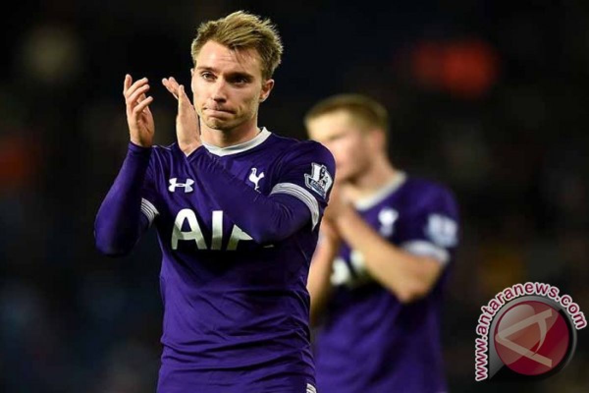 Eriksen berharap lapangan di Wembley untungkan Tottenham