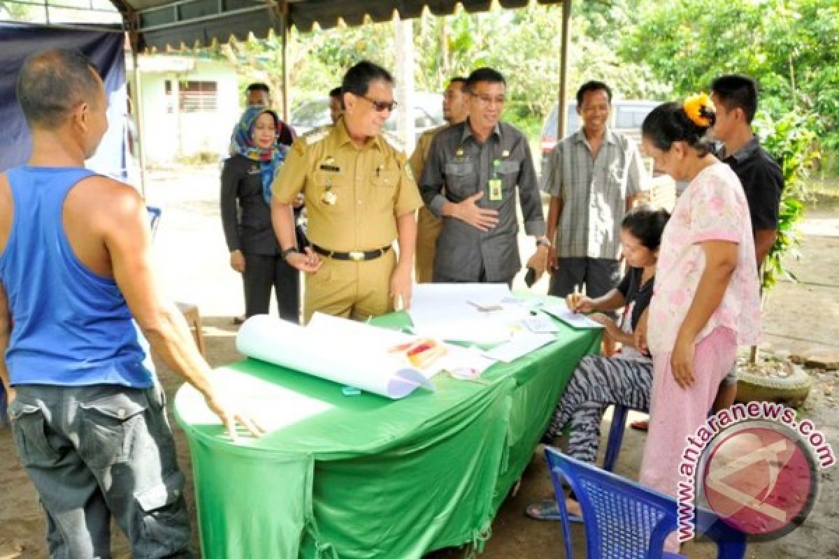 Pj. Bupati Sergai Tinjau Sejumlah TPS