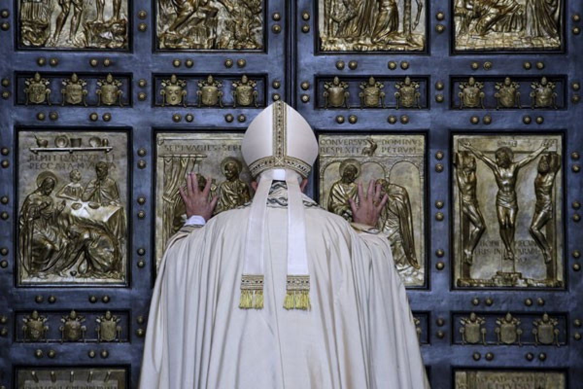 Paus Bela Uskup Chile Yang Dituduh Tutupi Pelecehan Seksual Antara News 1422