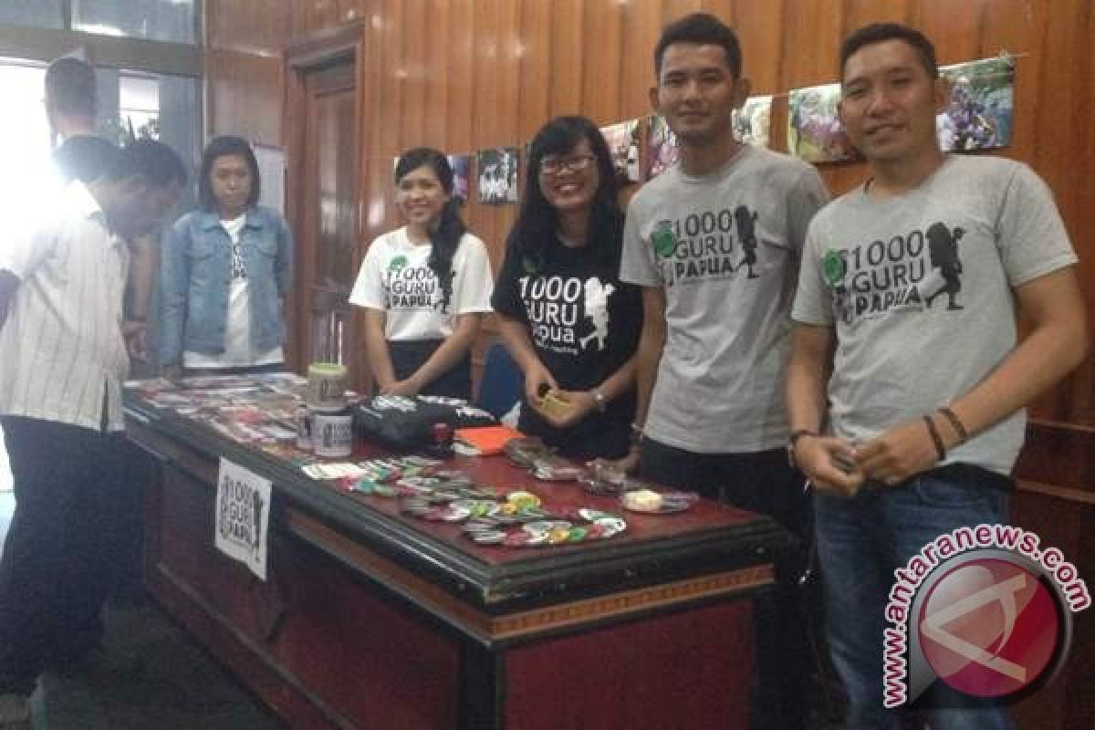 Komunitas  1.000 Guru Papua motivasi anak belajar