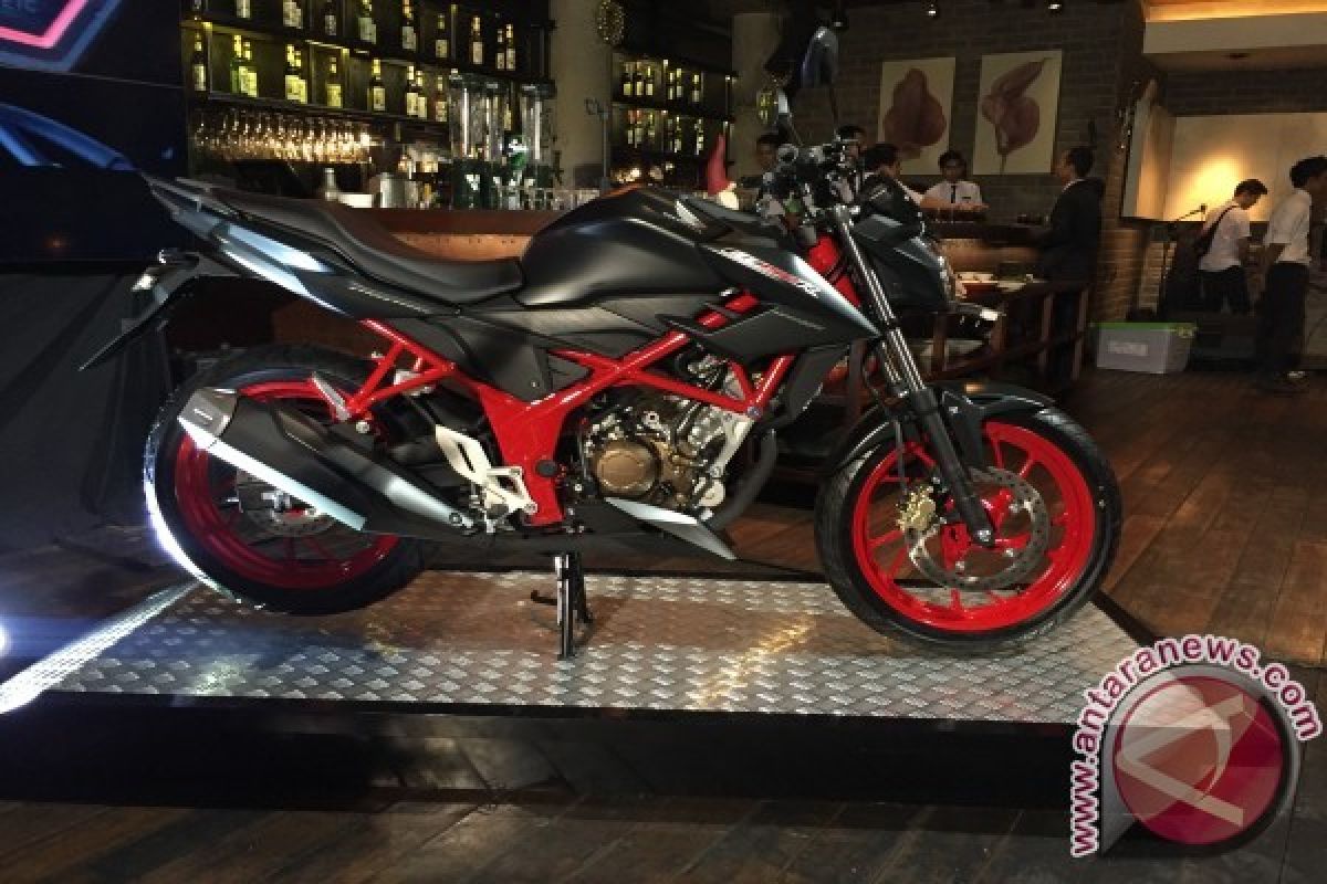 AHM Perkenalkan All New Honda CB150R StreetFire Edisi Spesial