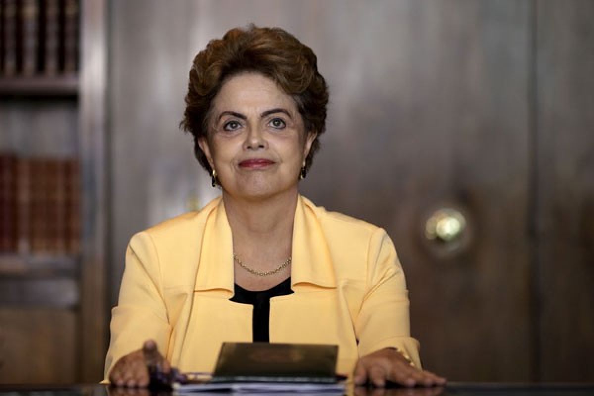 Dilma Rousseff desak Senat Brasil tolak pemakzulannya