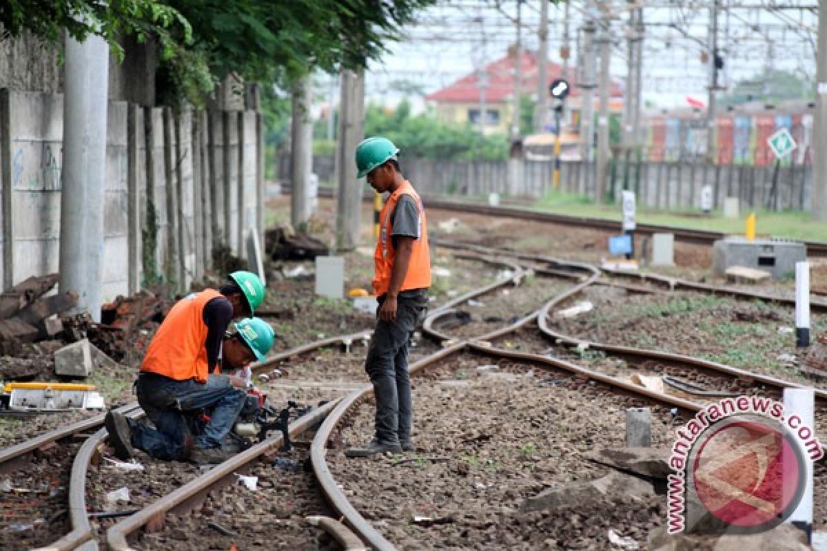 Kereta api Kaltim dipastikan beroperasi 2020