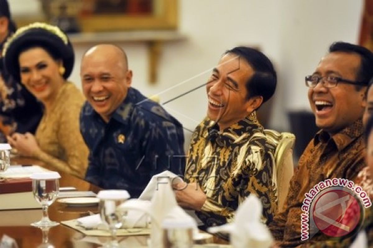 Jokowi Panggil Para Pelawak Ke Istana