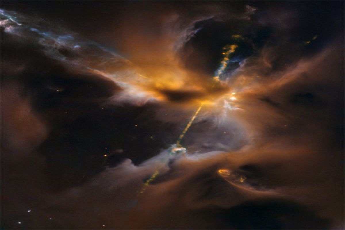 Hubble Ungkap Foto Mirip "Lightsaber" Star Wars