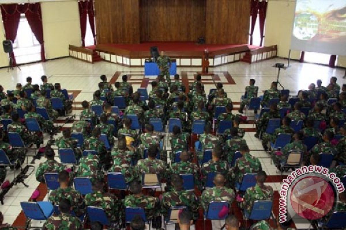 195 Personel TNI Siap Jaga Perbatasan Sebatik