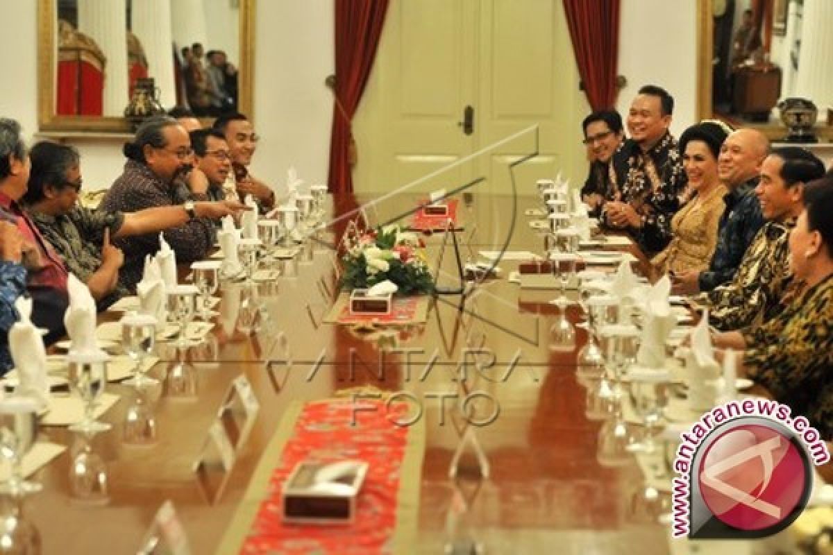 Presiden Makan Siang Bersama Ketua PP Muhammadiyah