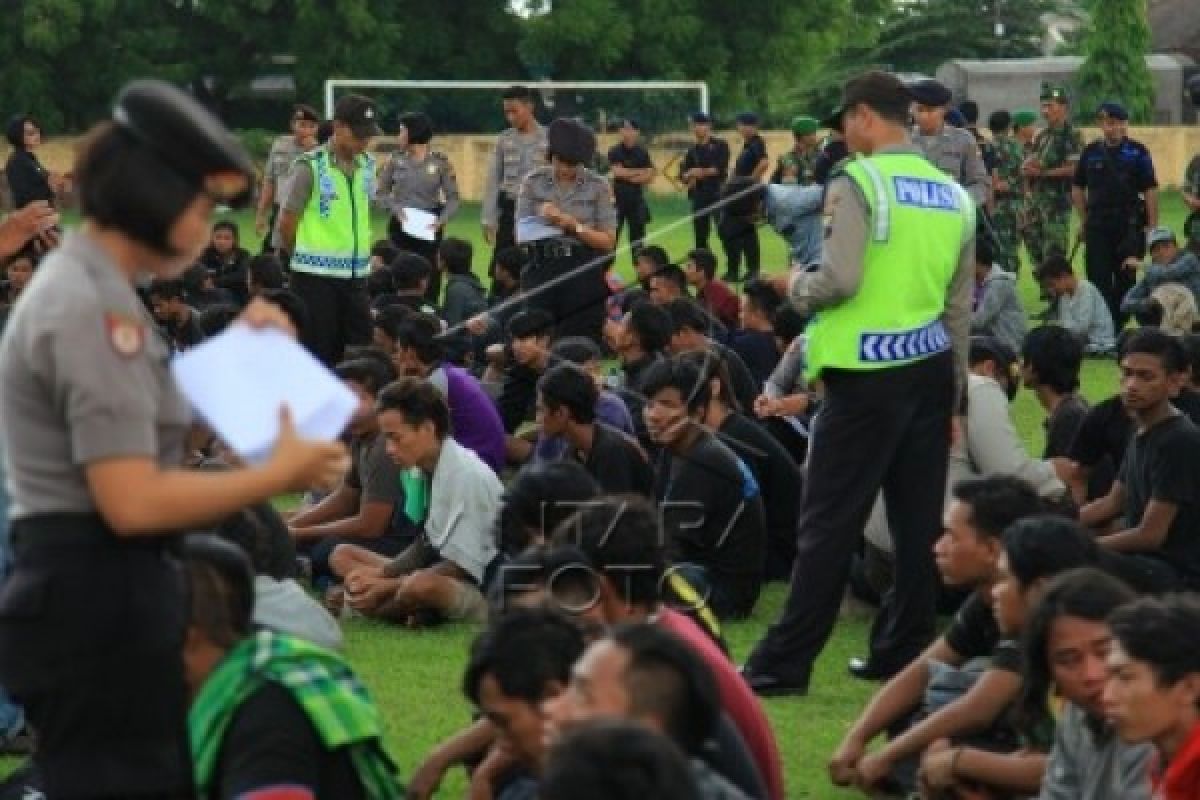 Dua Tewas saat Bonek-Aremania Bentrok di Sragen