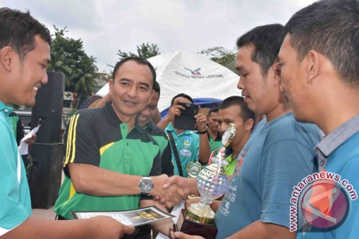 Lomba Kicau Burung Piala Pangdam-I/BB.