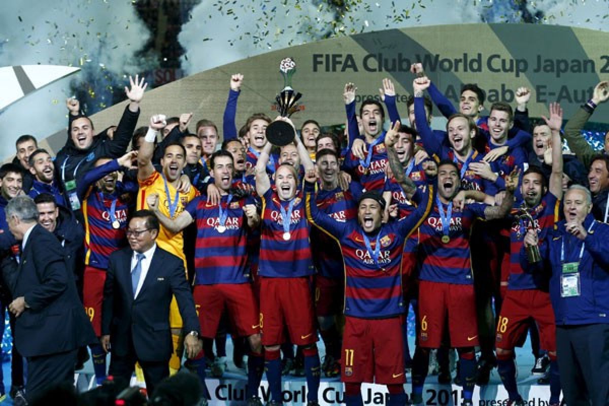 Barcelona tetap lapar juara