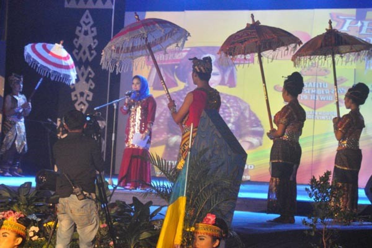 Gempita Pentas Pelangi Budaya Lampung