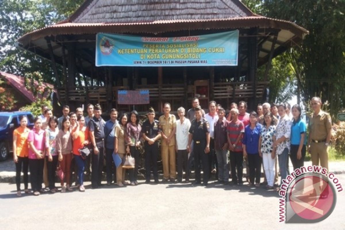 Disperindagkop Gelar Sosialisasi Tentang Cukai