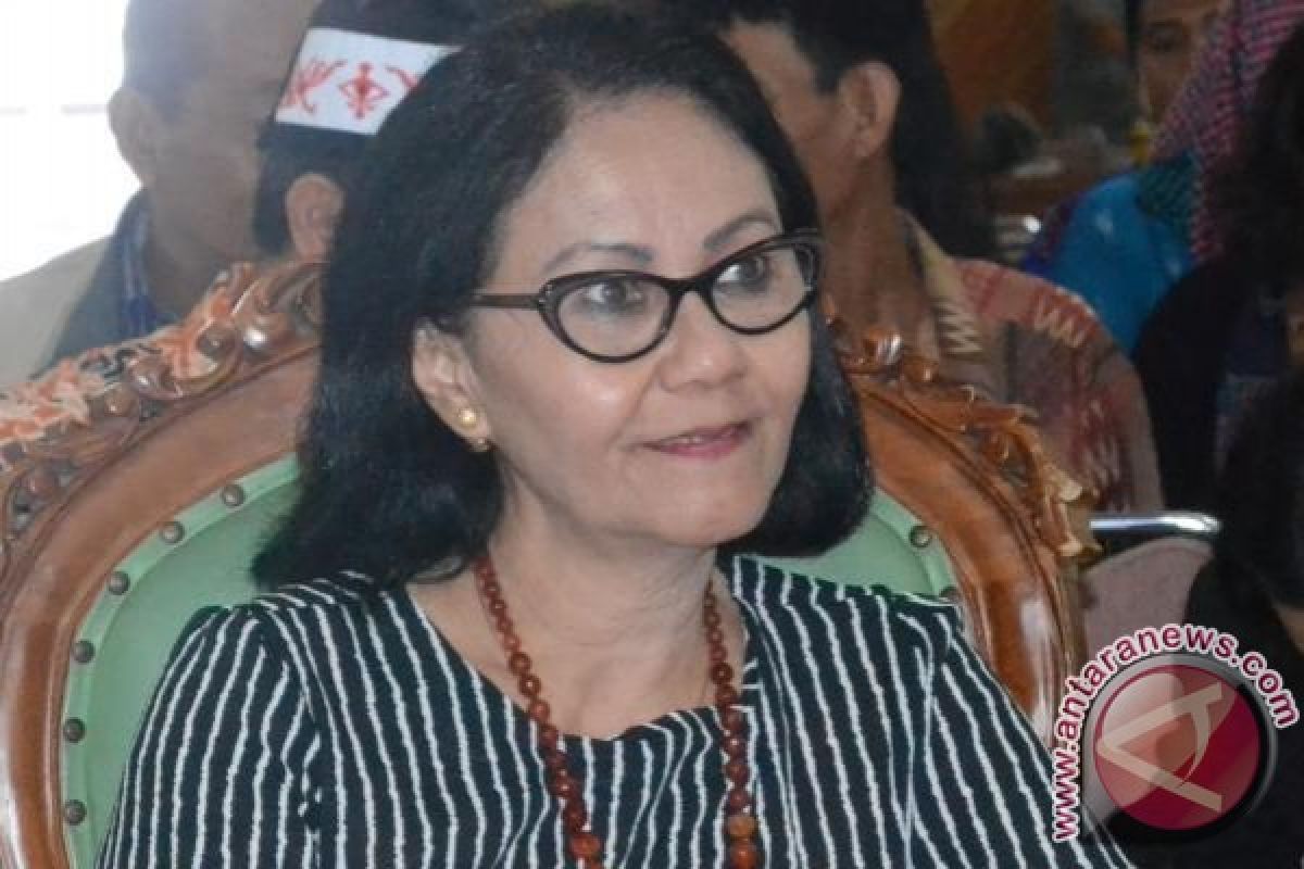 Sosok - Nila Riwut: Lewat Tulisan Lestarikan Budaya Dayak