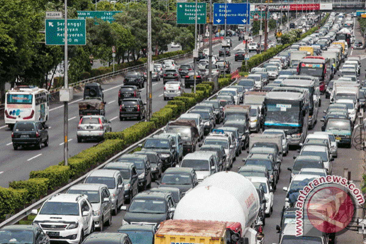 Jasamarga : lalin tol Cikampek masih padat