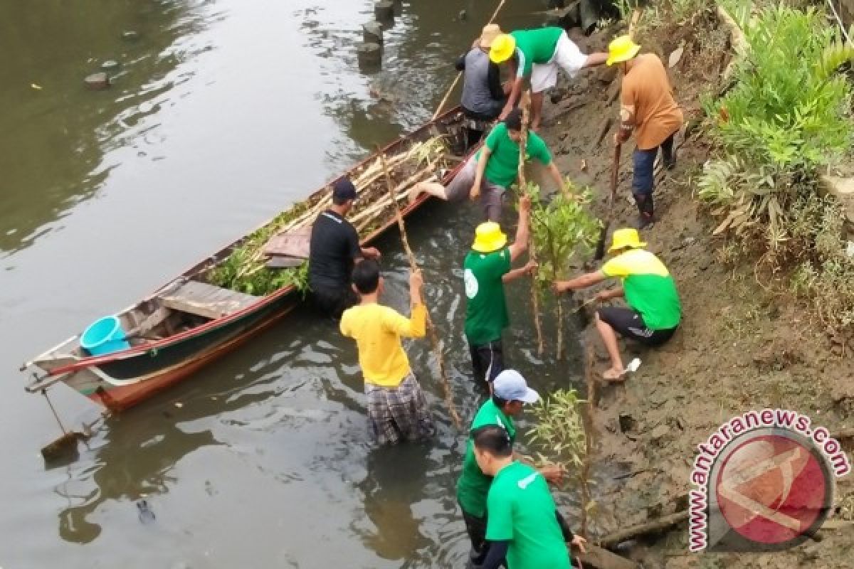 Competition to Revitalize Rivers in Banjarmasin