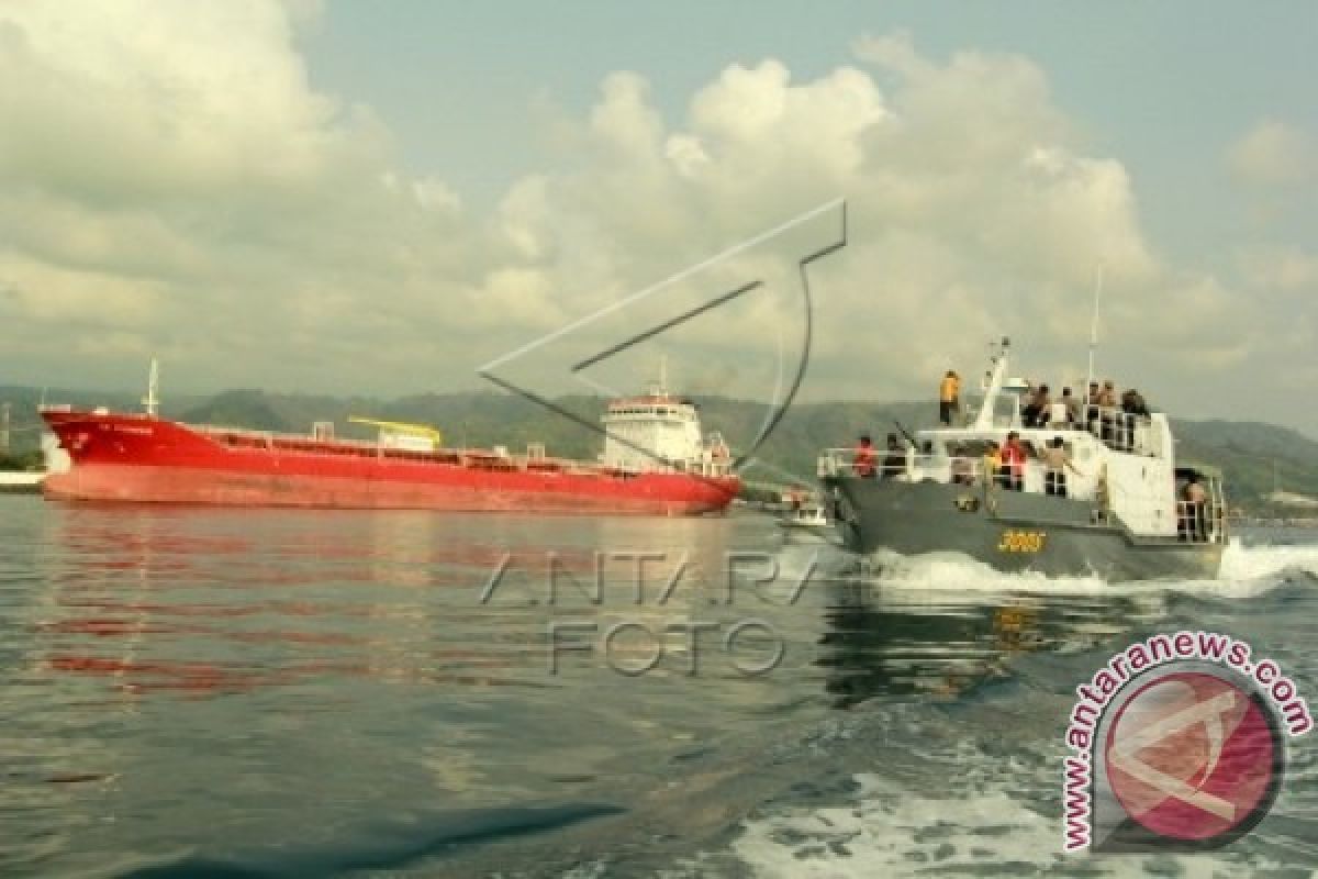 BMKG: Angin Kencang Selat Bali Sampai Agustus