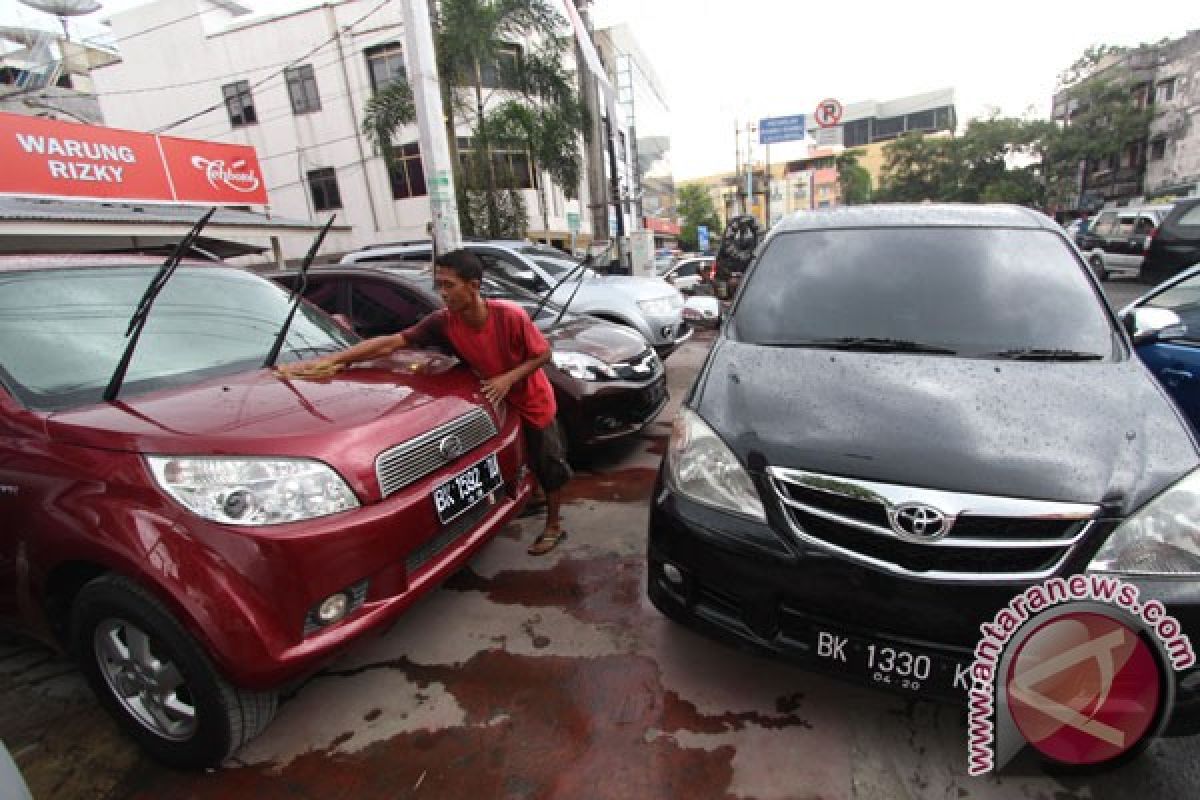 Magetan pastikan usaha gadai mobil "Paijo" ilegal