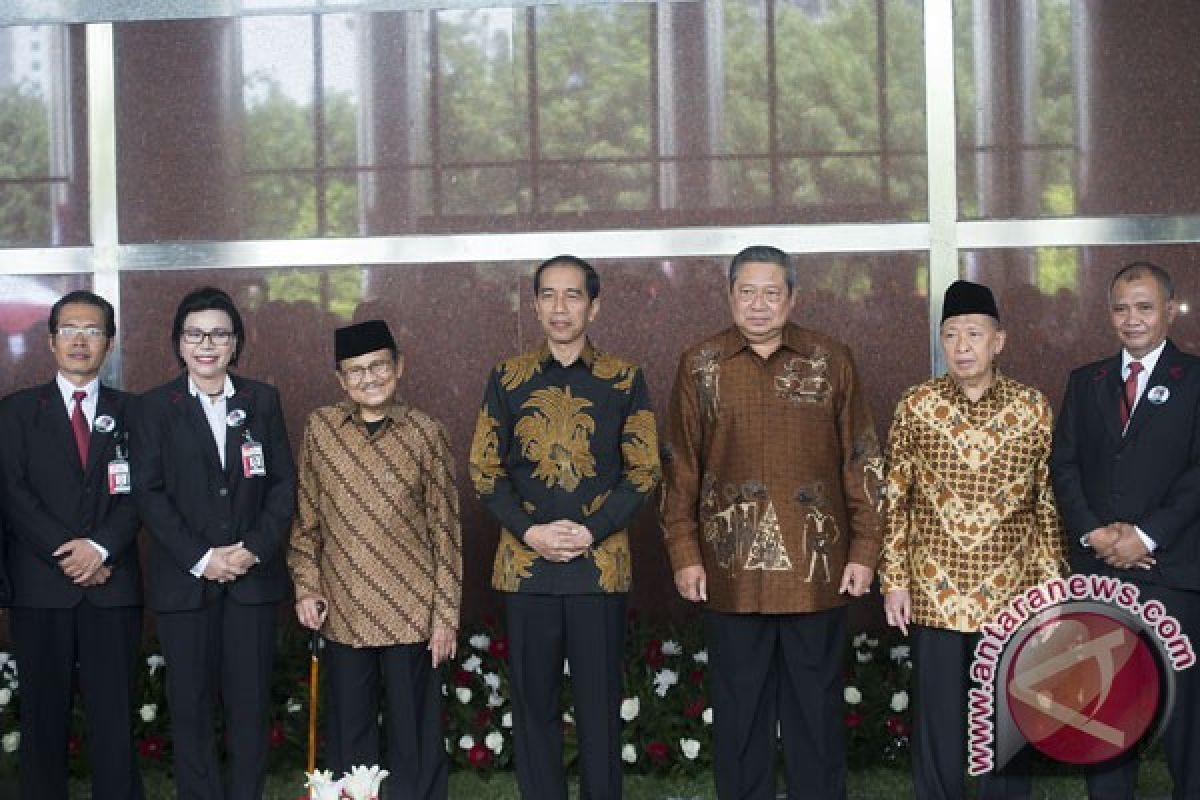 Habibie-SBY-Jokowi sama-sama hadir di KPK