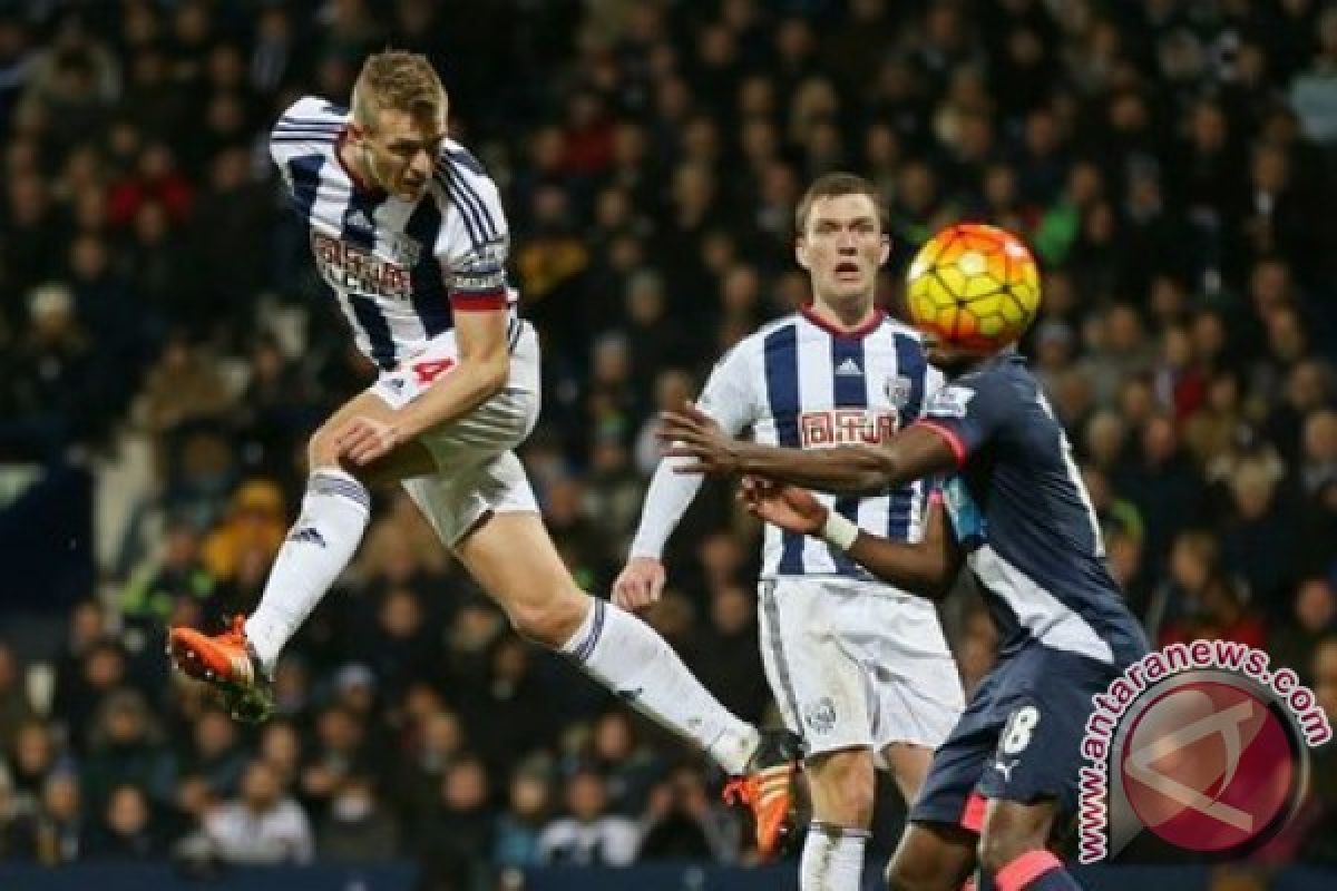 Fletcher antar West Brom tekuk Newcastle 1-0