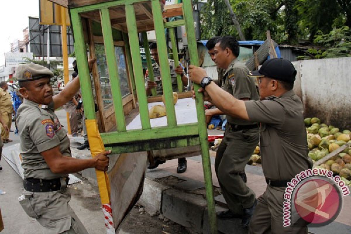 Satpol PP Padang Panjang makin giat lakukan penertiban