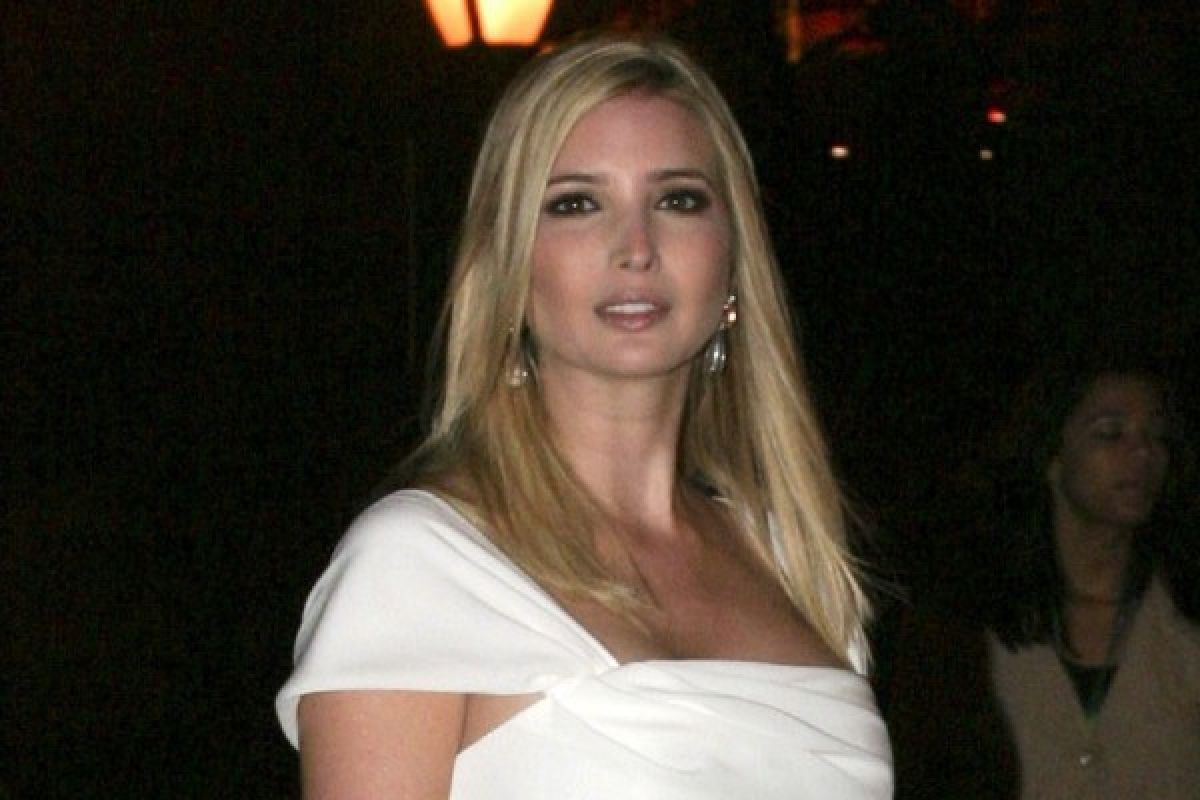 Perusahaan perhiasan Ivanka Trump tutup