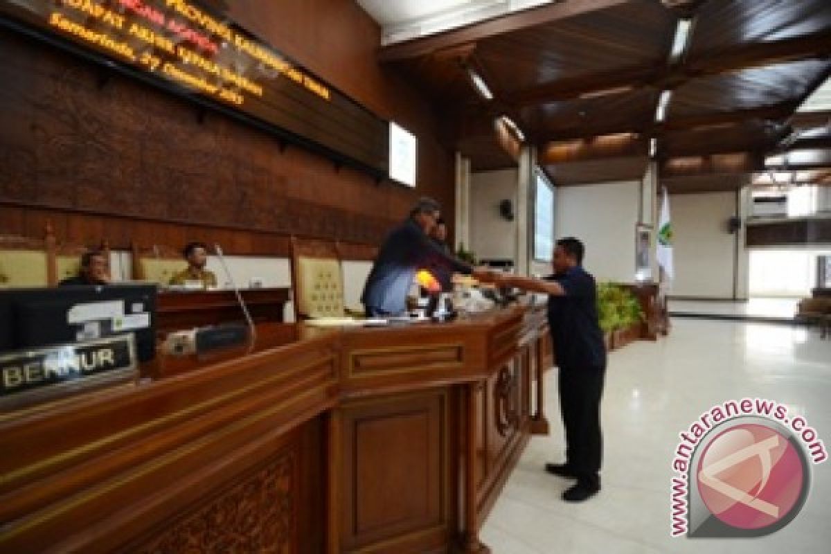  Pendidikan dan Lapangan Kerja Dominasi Keluhan Warga