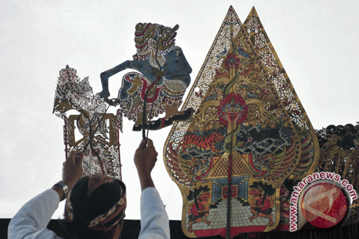 MPR reaktualisasi nilai Pancasila lewat wayang