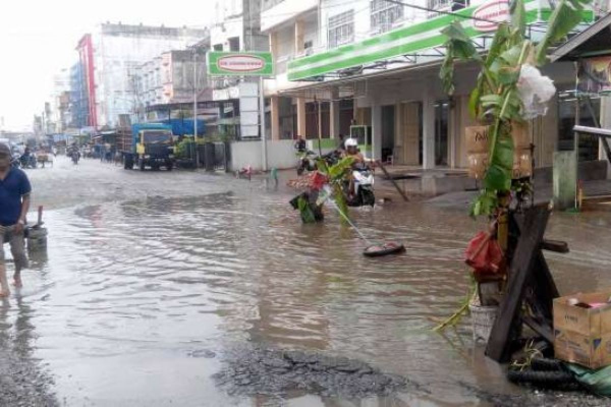 Masyarakat Inhil Keluhkan Kondisi Fasilitas Umum