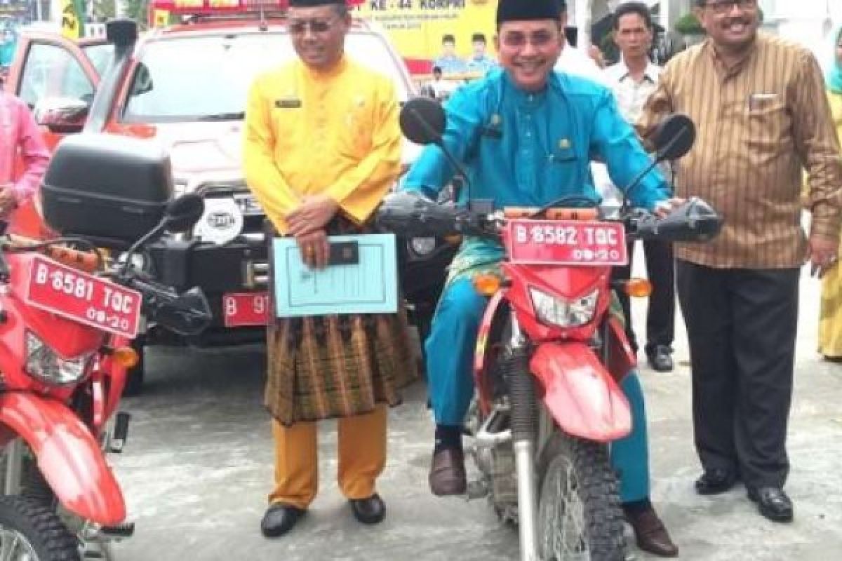 &#8206; BNPB Bantu Rohil Tiga Unit Kendaraan Operasional