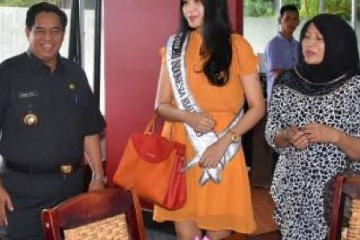Pj Bupati Bengkalis Audiensi dengan Finalis Putri Indonesia Perwakilan Riau