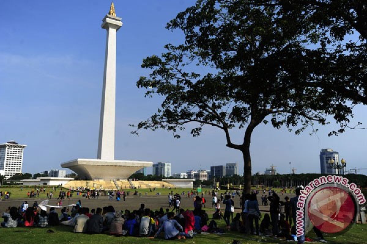 Gubernur DKI resmikan Wisata Malam Monas